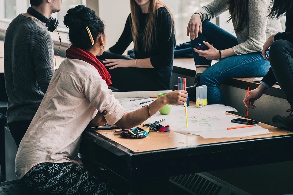 Licence universitaire « Sciences de l’Education-mention ICACS »